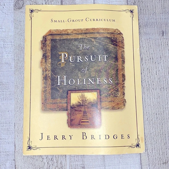 The Pursuit of Holiness by Jerry Bridges book - Picture 3 of 8